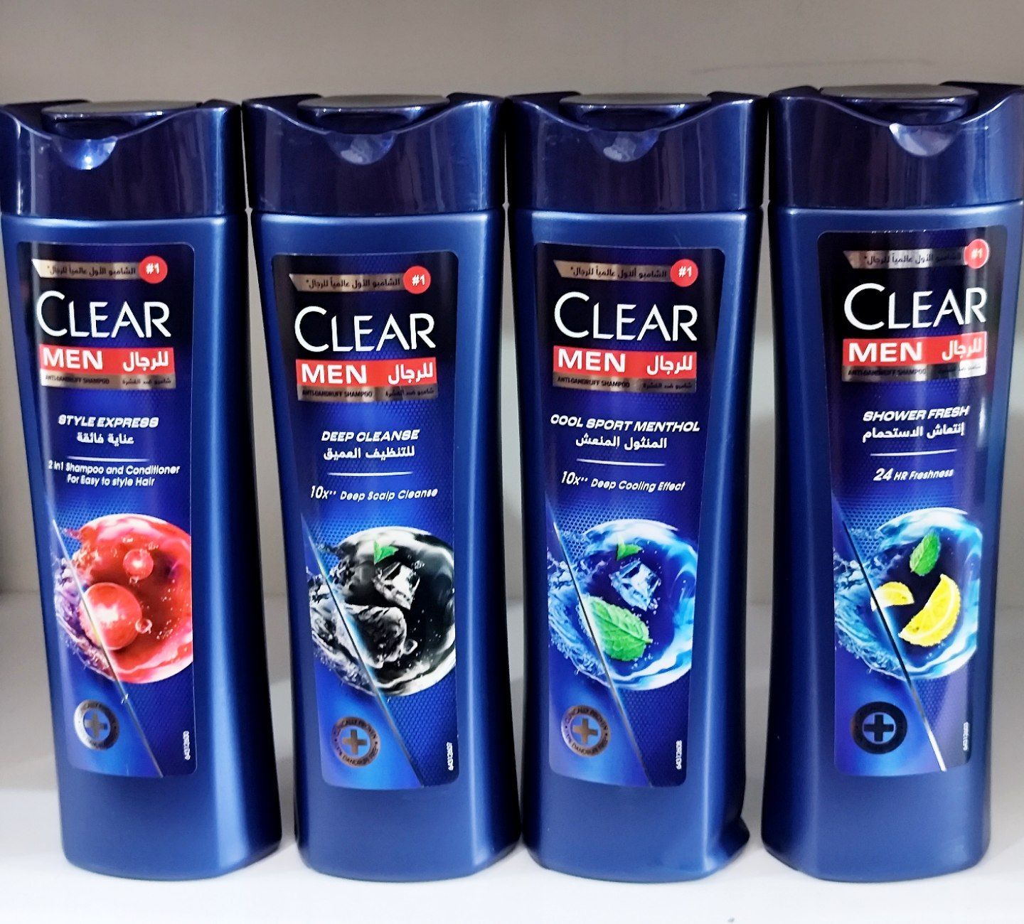 شامپو CLEAR  کار عربستان  350میل  اورجینال  ( این شامپو نمونه اصلیش کم پیدا میشه با بازاری ها مقایسه نکنید اصلا )